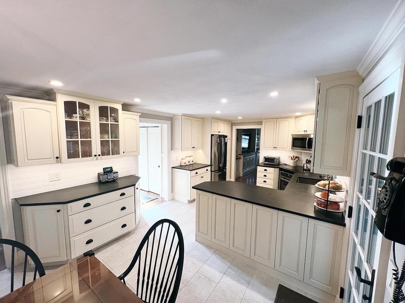 an after picture of kitchen renovation in Reading Massachusetts