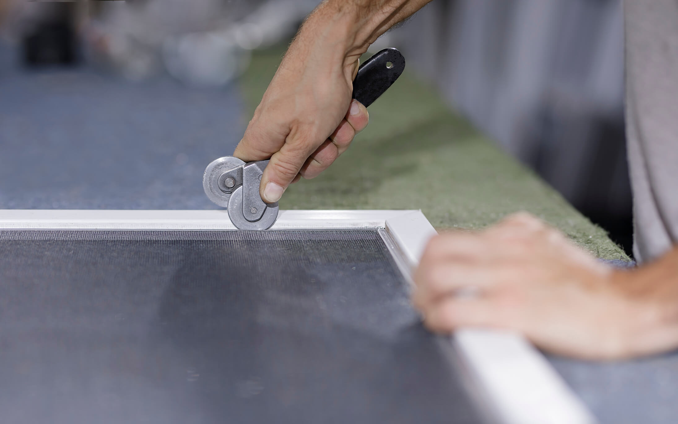 screen window repair MA